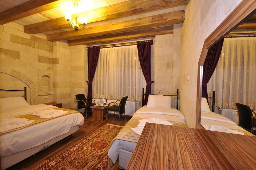 Cappadocia Stone Palace Göreme Zimmer foto